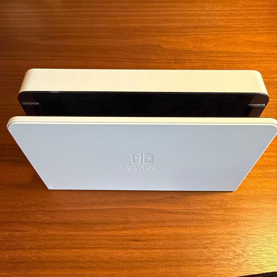 Nintendo Switch 有機ELモデル本体 ホワイト