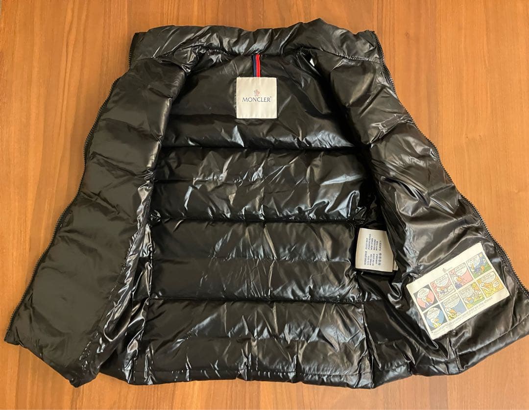 【極美品】モンクレール　 ダウンベスト　GHANYガーニー　ブラック