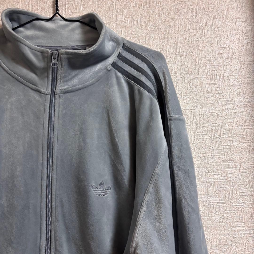 アディダス ベロア トラックジャケット L グレー