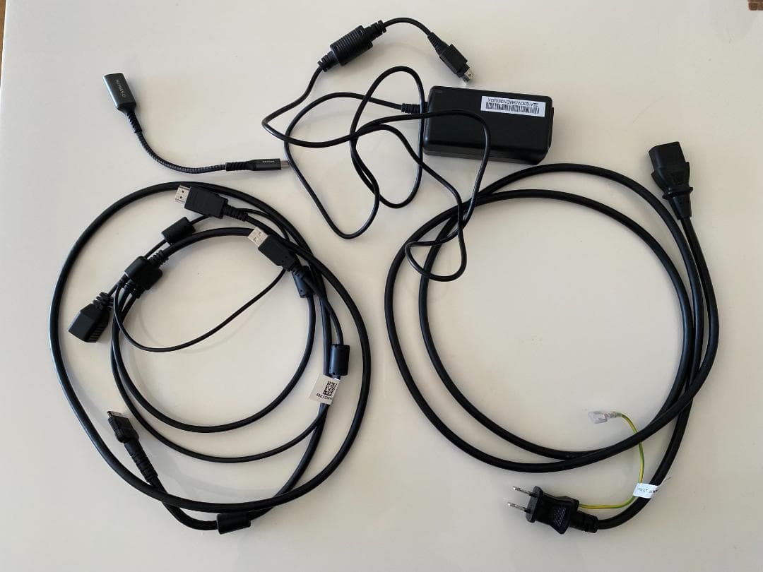 Wacom Cintiq 16 FHD ブラック　液晶ペンタブレット