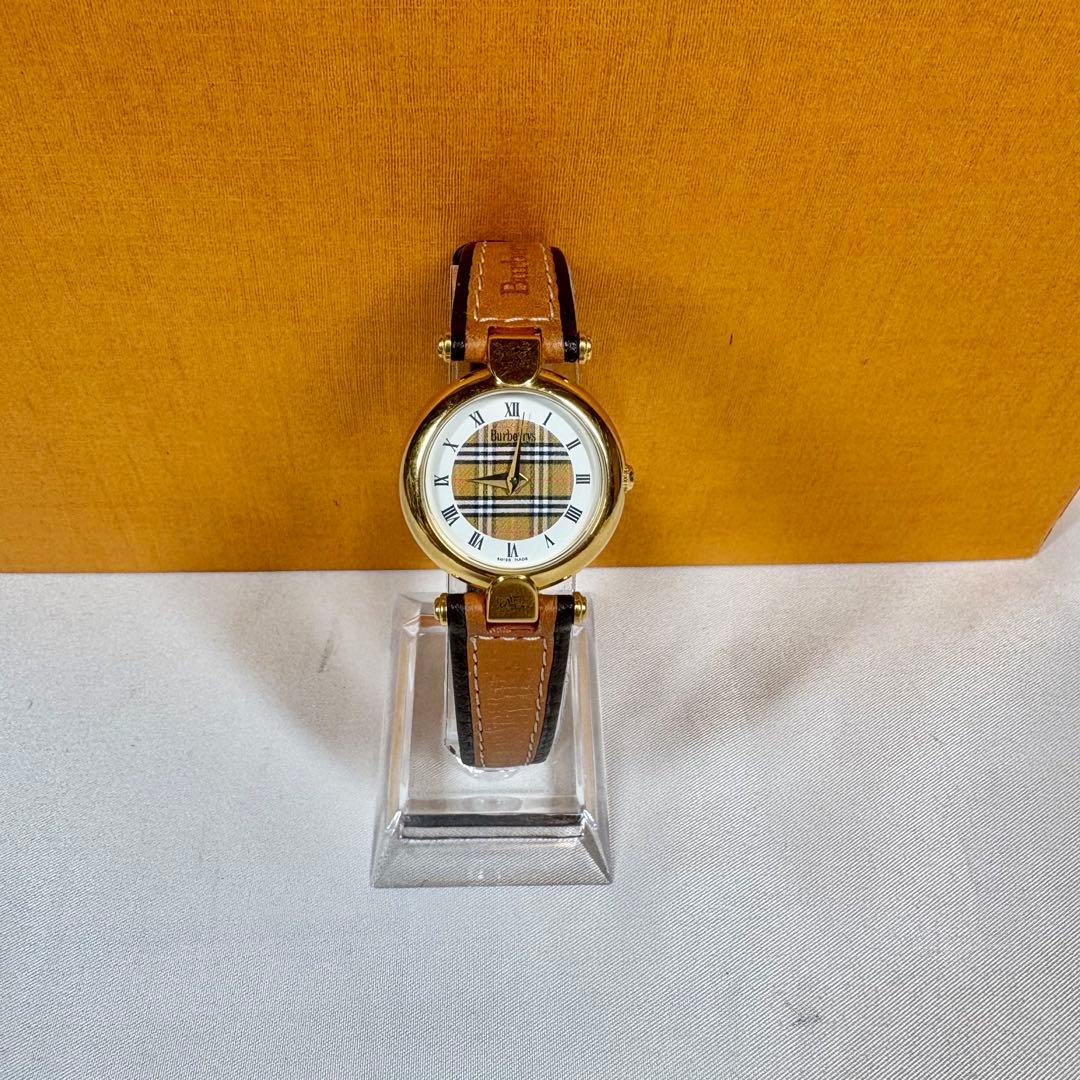 Burberry バーバリー ノバチェック　レディース腕時計 ホワイト文字盤