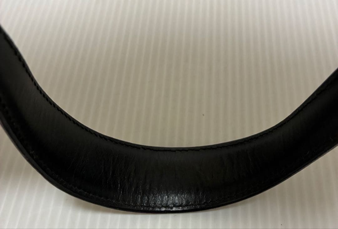 P*e様 グッチ ジャッキー レザー ワンショルダー バッグ 金具 GG 黒 ブ