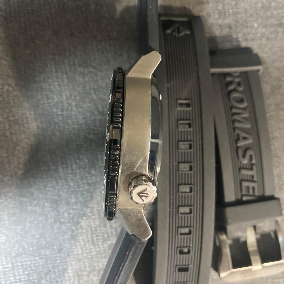 N*F様 Citizen Eco-Drive プロマスター　アルティクロン