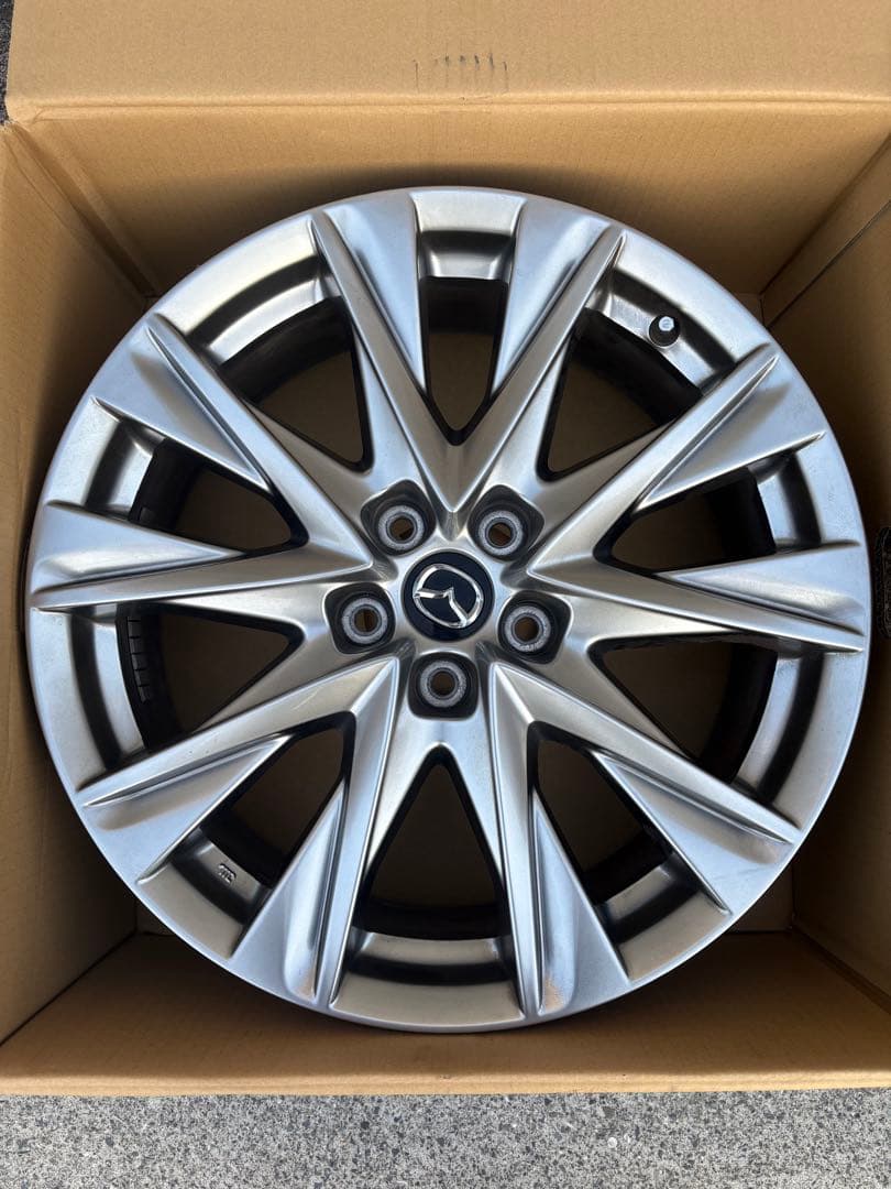 s*n様 19インチ 高輝度ホイール XDLパッケージ4本