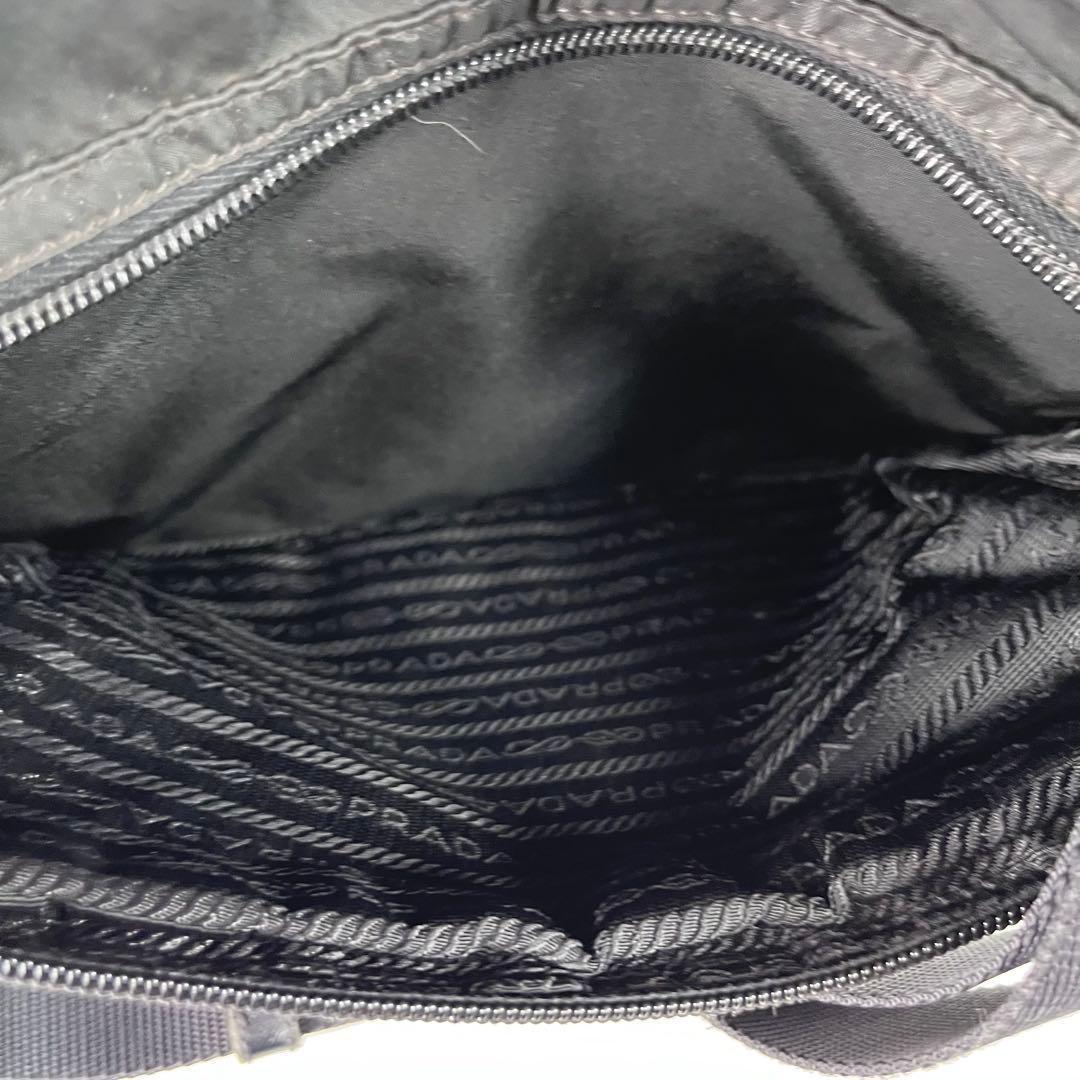 近年モデル PRADA プラダ ショルダーバッグ ナイロン レザー ブラック