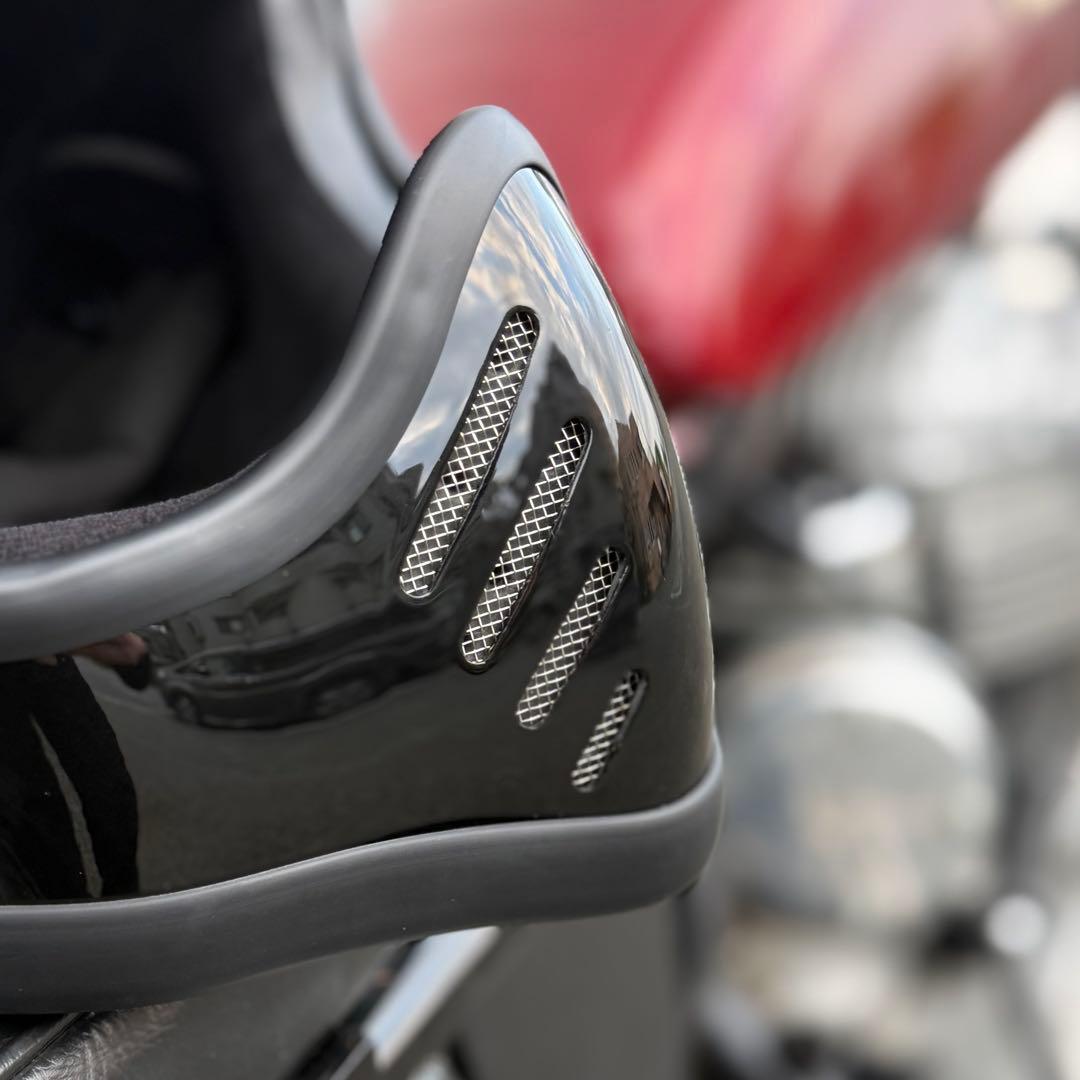 トラッカー　OCEAN BEETLE MTX BELL MOTO3 TT&CO