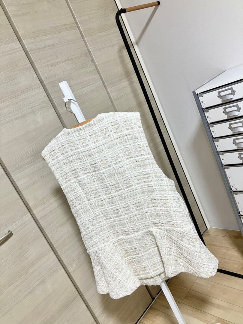 新品未使用　タグ付⭐︎ダーマ　ファンシーツィード　パール調ボタン　使いジレ　11