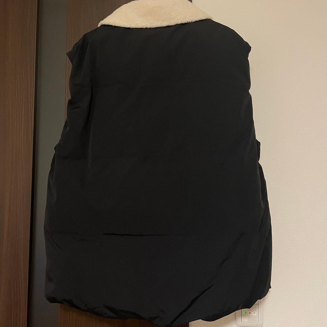 新品 Mila Owen ボア衿リサイクルダウンベスト 黒