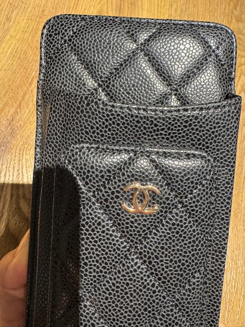 CHANEL ブラック　スマホポーチ　チェーンストラップ　ノベルティ
