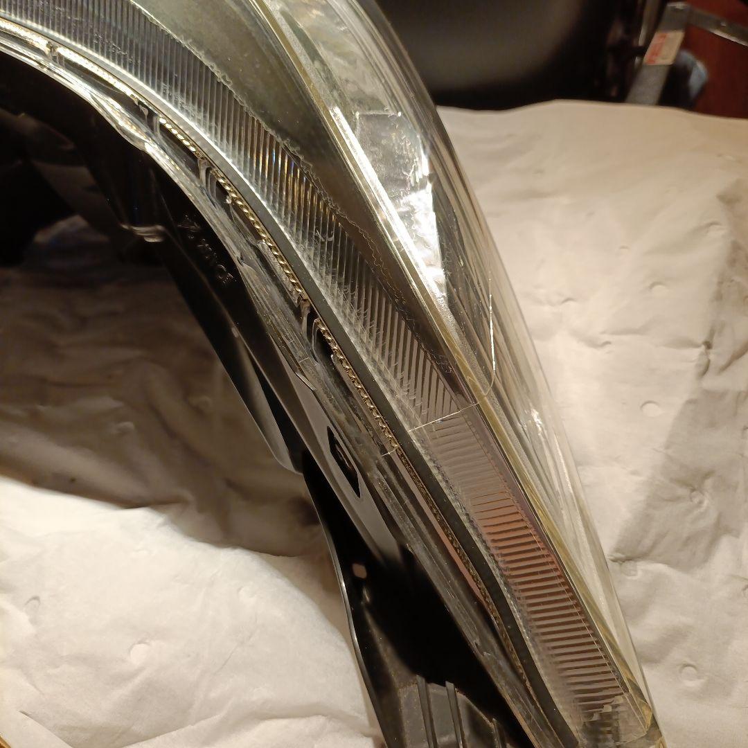 80エスクァイア　前期ヘッドライト運転席側純正