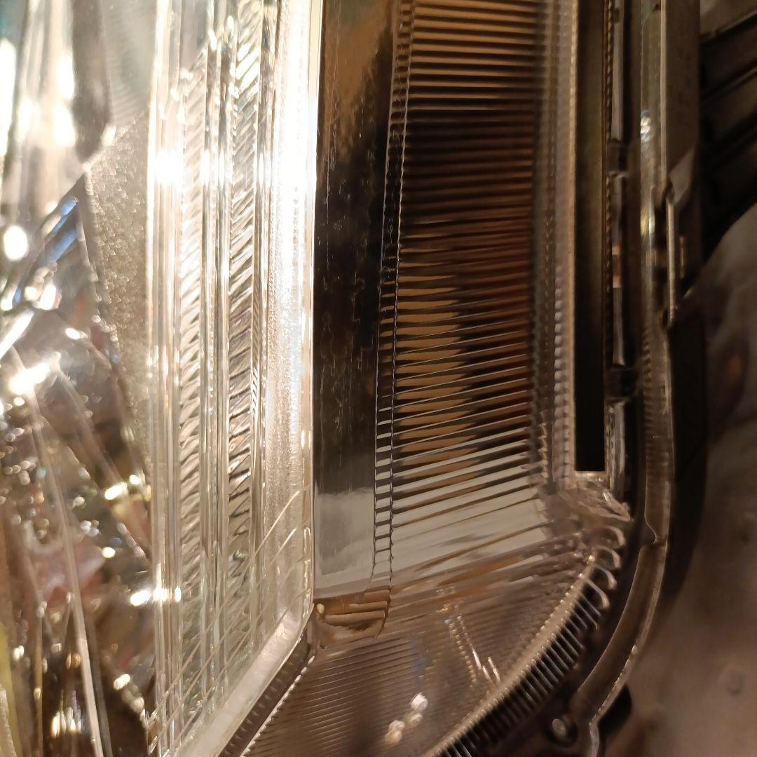 80エスクァイア　前期ヘッドライト運転席側純正