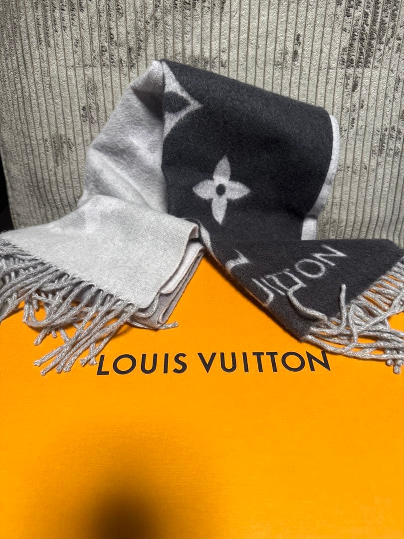 ヴィトン エシャルプ レイキャビック グラディエント