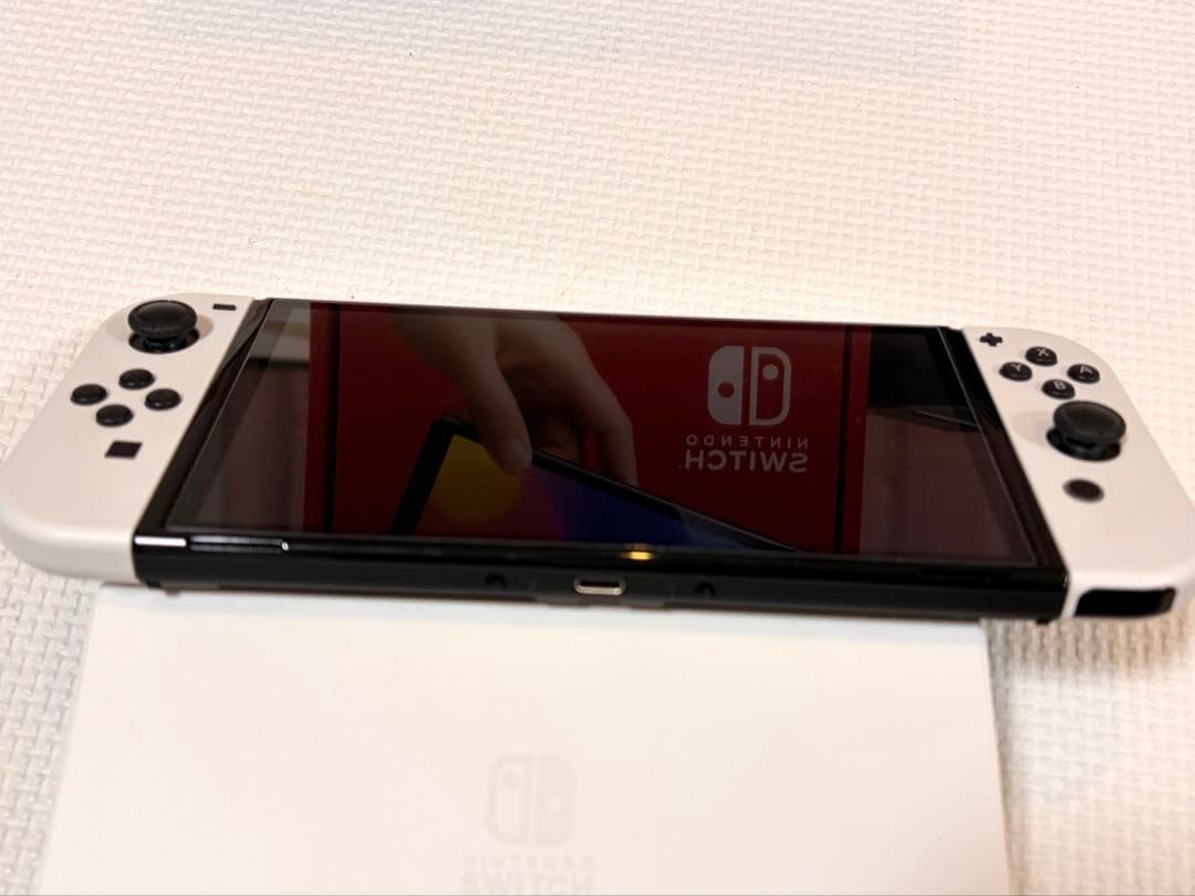 【美品】 Nintendo Switch 本体 有機EL ホワイト 付属品付