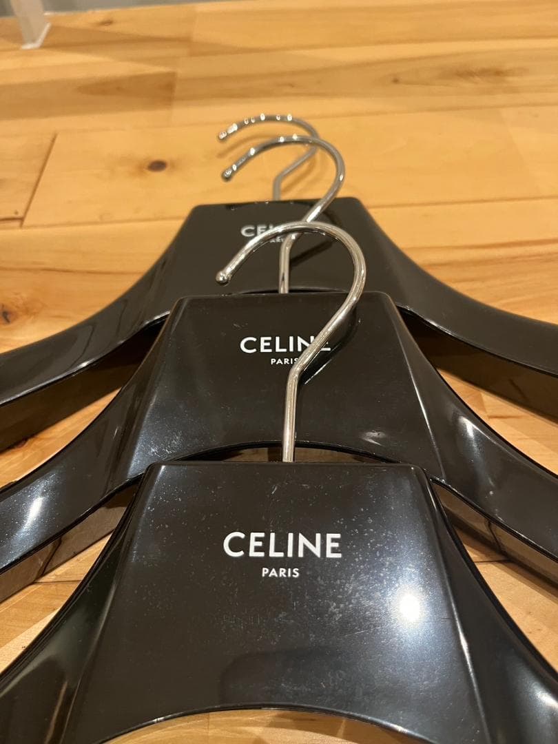 【専用】※Kyoro38様※　セリーヌ　ハンガー　３本セット