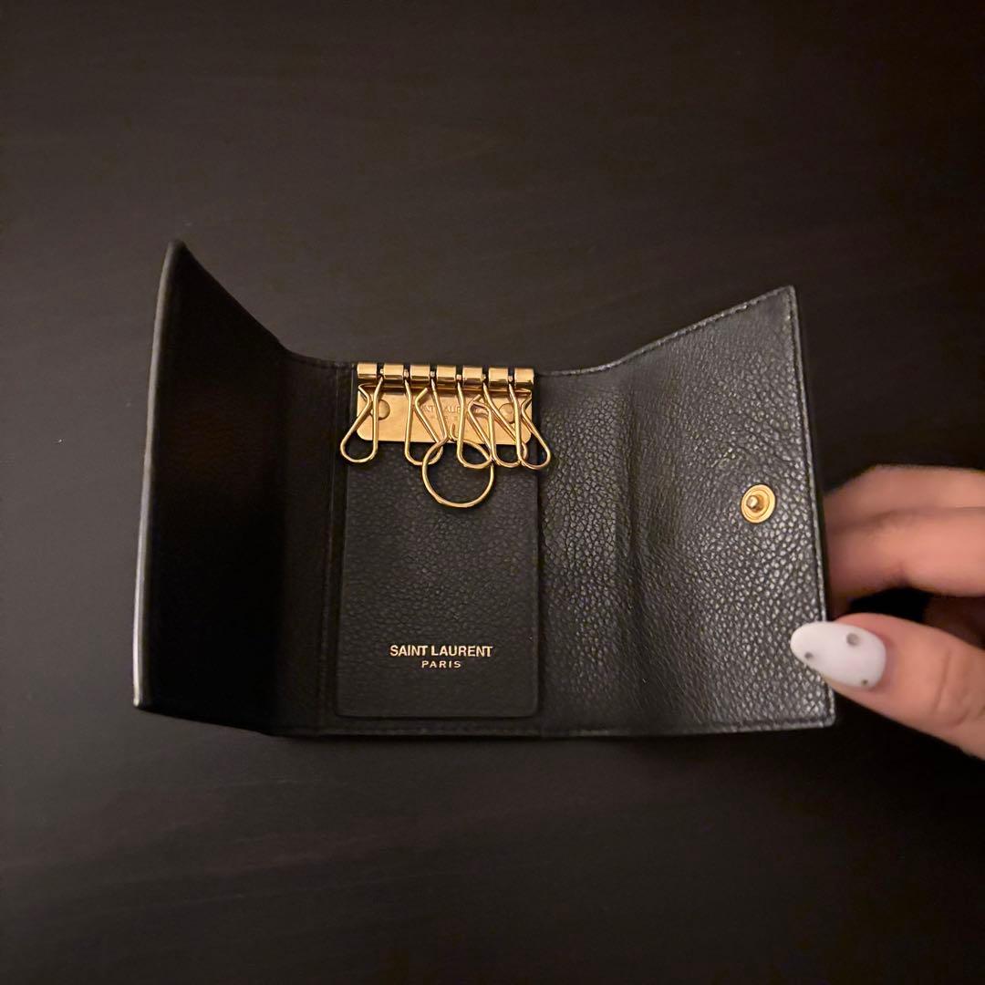 ななSAINT LAURENT レザーキーケース