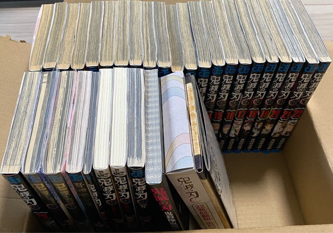 ★限定値下げ★鬼滅の刃　全巻セット+関連書籍8冊