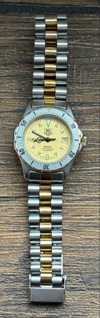 稼働 TAG HEUER 974.008 2000タグホイヤー イエロー