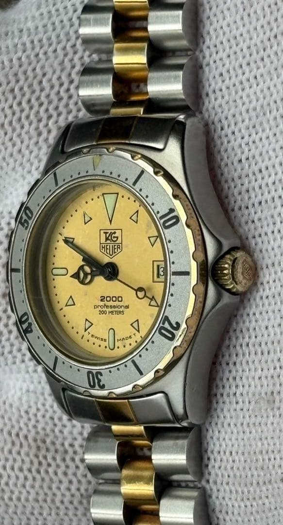 稼働 TAG HEUER 974.008 2000タグホイヤー イエロー