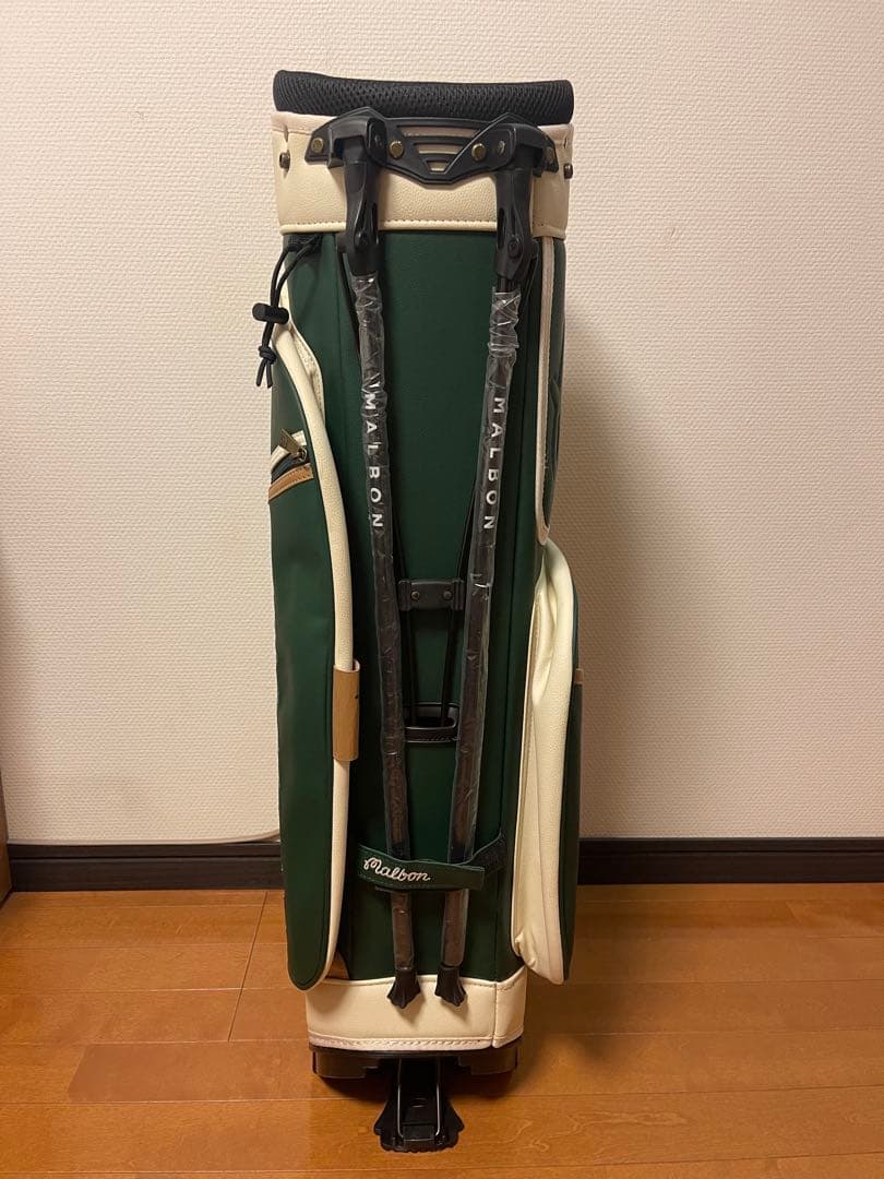 ゴルフキャディバッグ ヘッドカバー付き