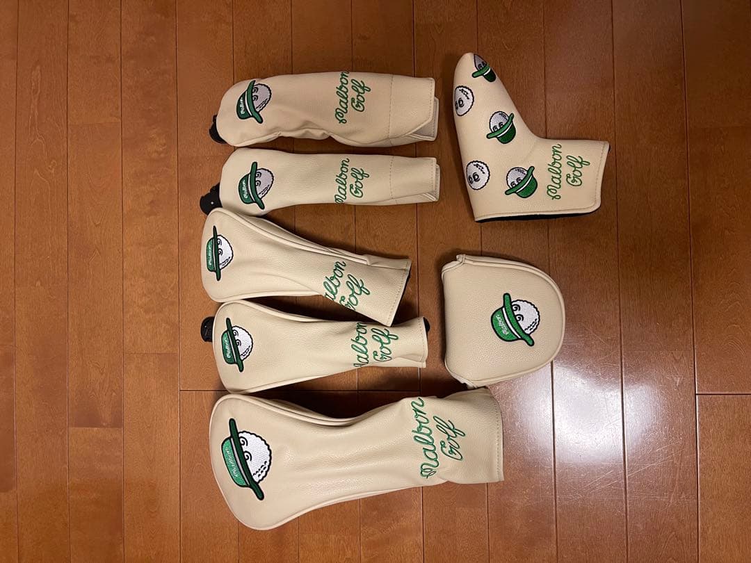 ゴルフキャディバッグ ヘッドカバー付き