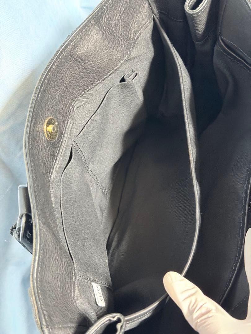 Vivienne Westwood レザーショルダーバッグ 黒