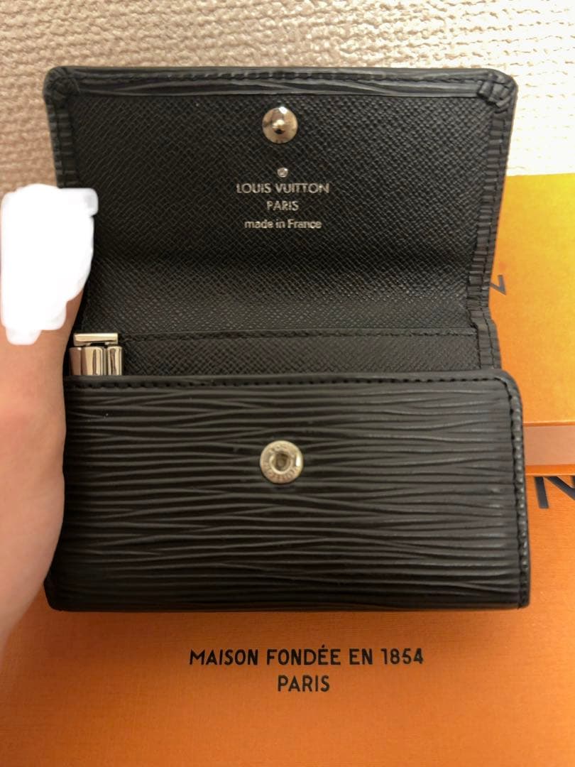 【美品】ルイヴィトン エピ ミュルティクレ6 キーケース