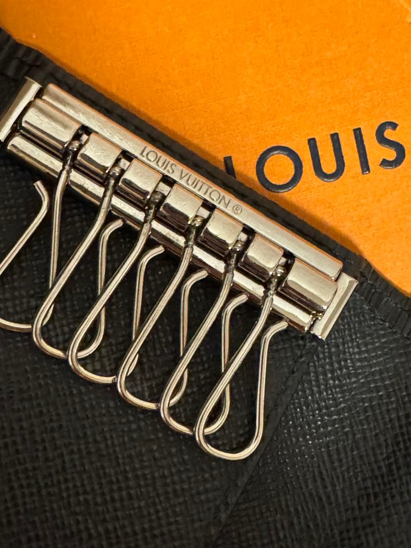 【美品】ルイヴィトン エピ ミュルティクレ6 キーケース