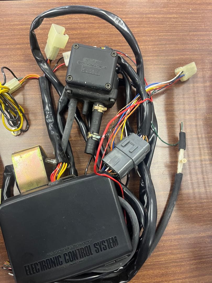 カーナビ ELECTRONIC VALVE CONTROLLER