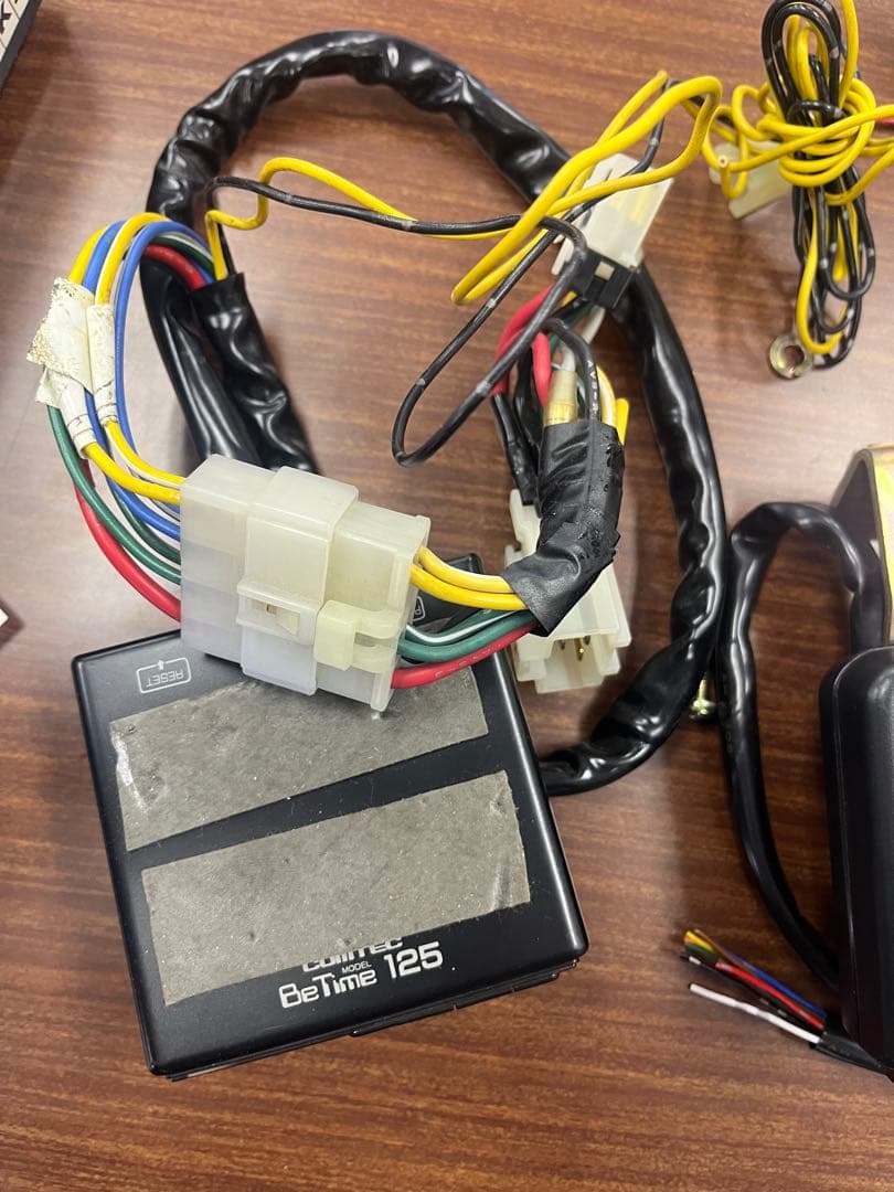 カーナビ ELECTRONIC VALVE CONTROLLER