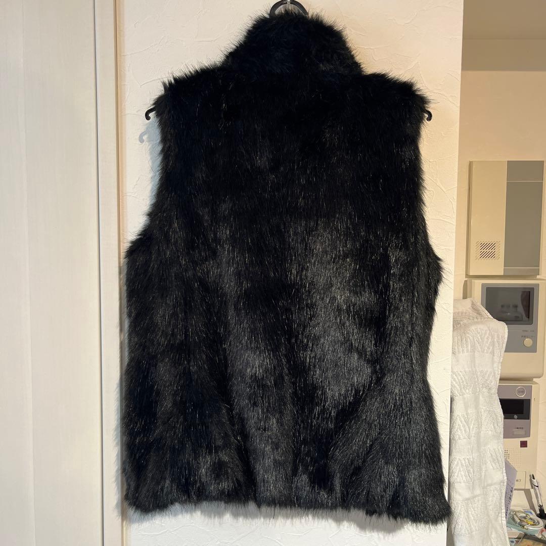 【美品】Marc by Marc Jacobs ブラックダウンベストリバーシブル