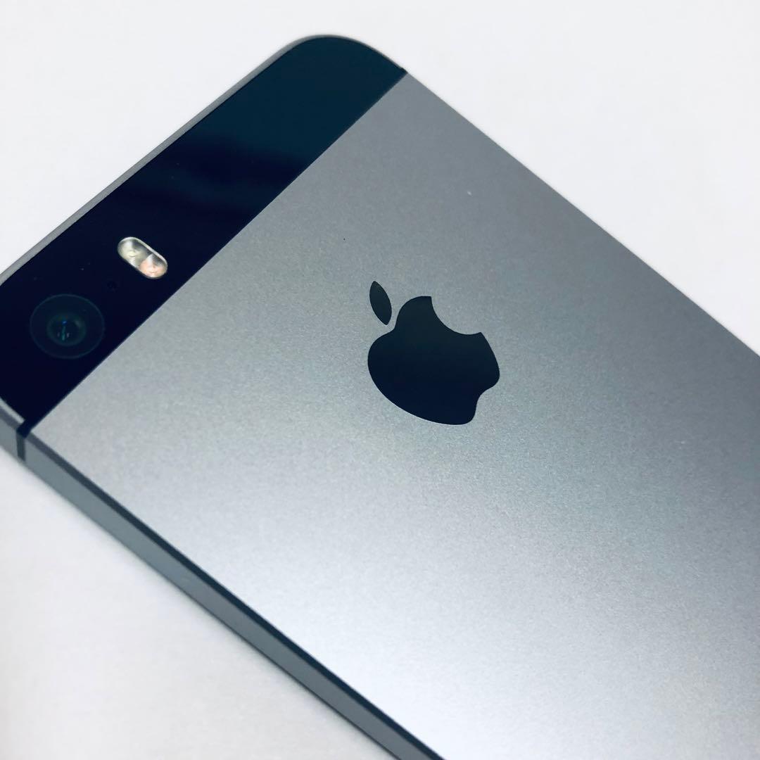 iPhone SE 初代(第一世代)　64GB 未使用