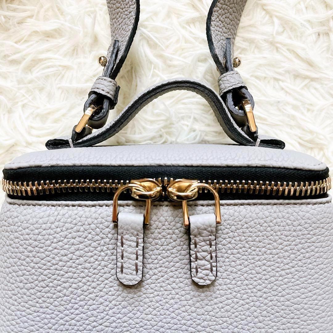 【極美品】エポイ　リツ　ミニバニティー ショルダーバッグ　2way　レザー