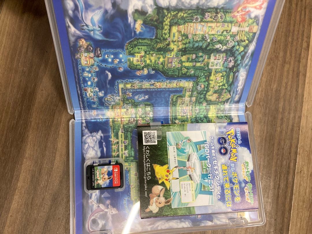 ス*テ様 Nintendo Switch ネオンブルー/レッド ポケモンイーブイ