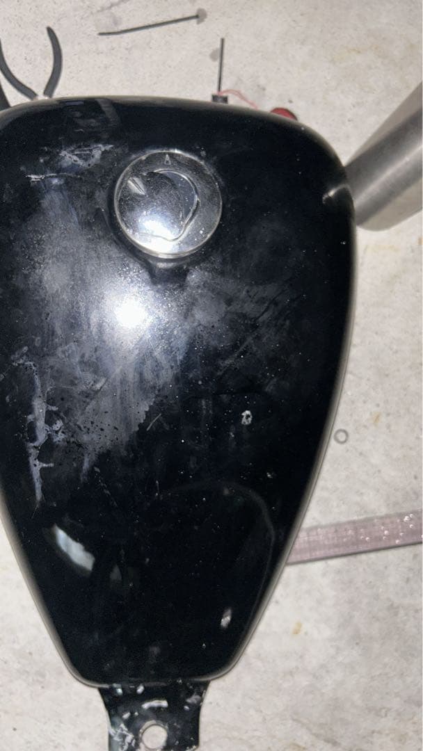 スティード400 ブラックガソリンタンク