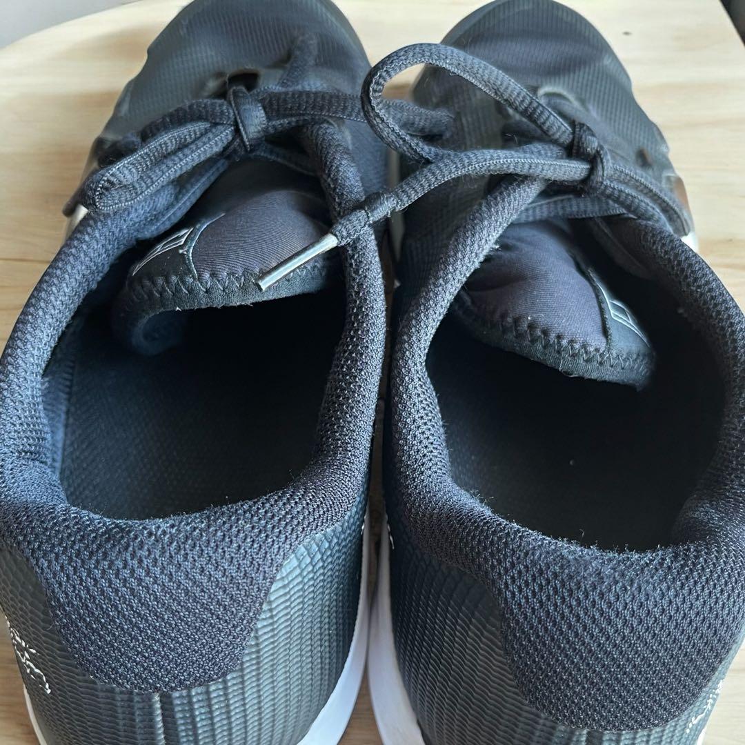 恐竜　ナイキ　テニスシューズ　ズームヴェイパープロ　クレー　オムニ