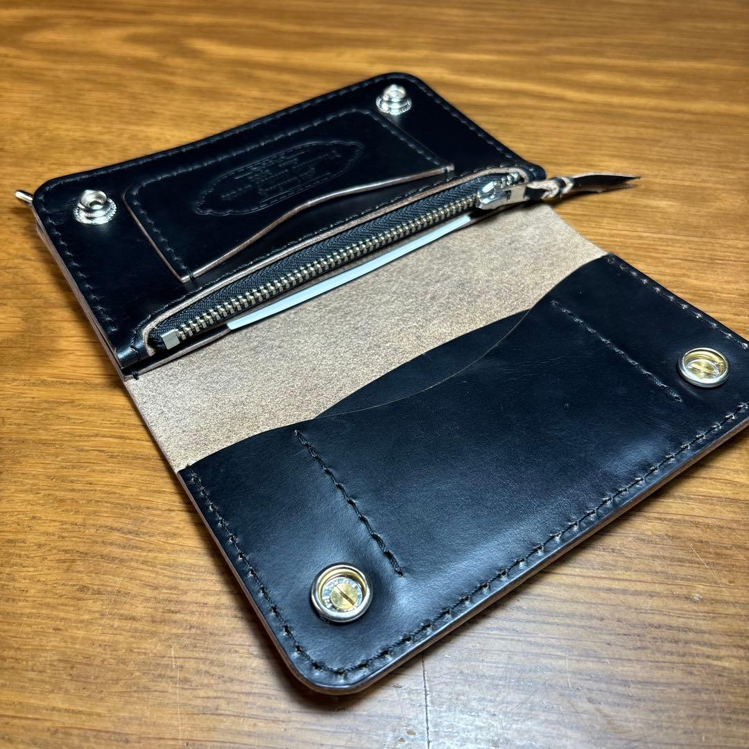 トラッカーウォレット クロムエクセル　コンチョ　シルバー925 ミドルウォレット