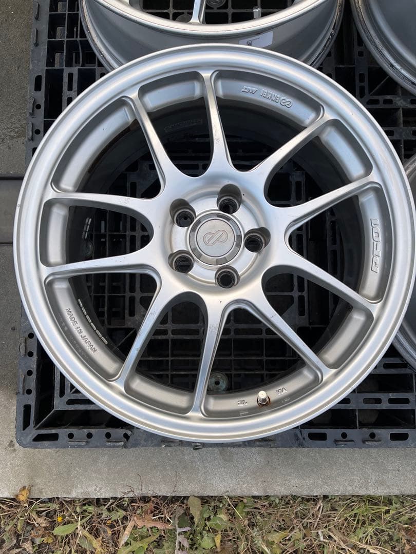 エンケイ PF01 17インチ 4本セット