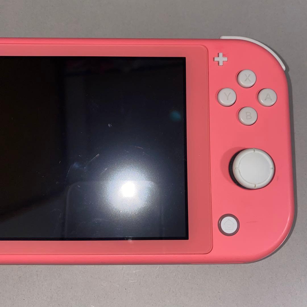 Switch Lite　本体