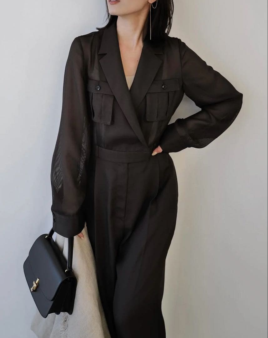 新品未使用タグ付　anuans サファリシアーオールインワン