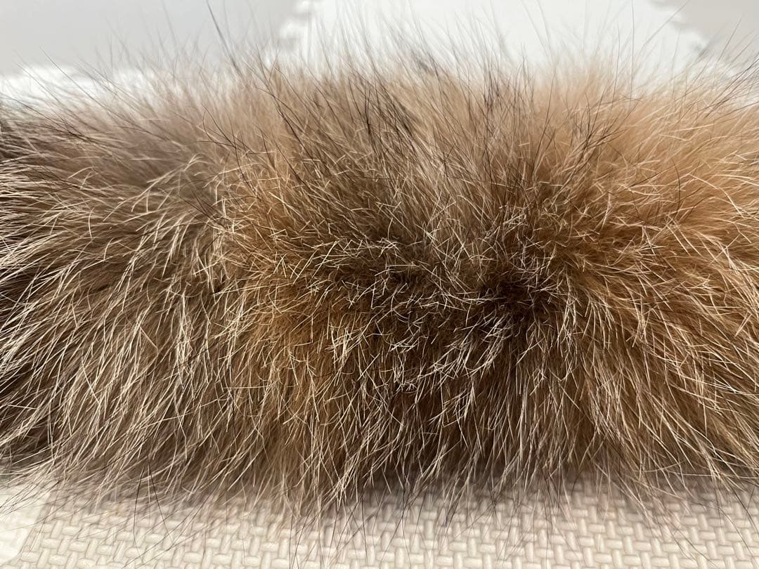 【国内正規】ファー付き　ダウンベスト　モンクレール