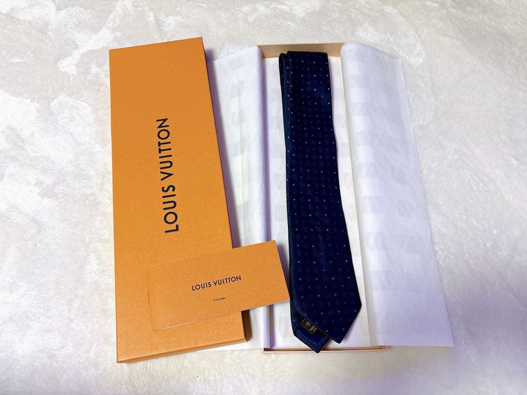 LOUIS VUITTON ネクタイ ネイビー ドット
