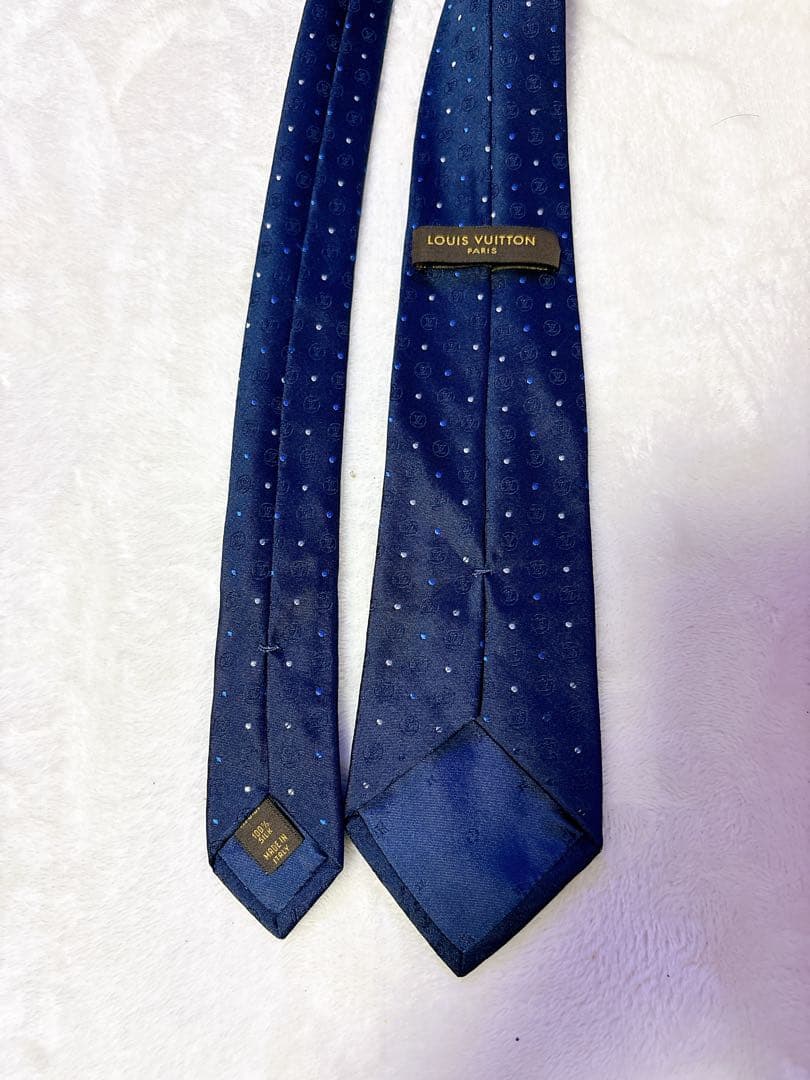 LOUIS VUITTON ネクタイ ネイビー ドット