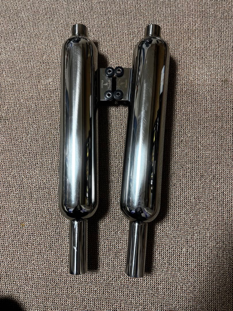 W650 アールズギア　ワイバンクラシックマフラー　車検対応