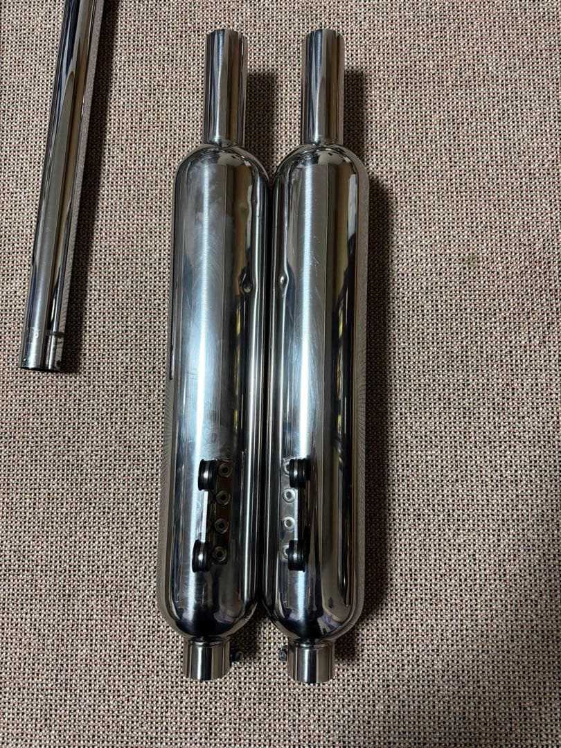 W650 アールズギア　ワイバンクラシックマフラー　車検対応