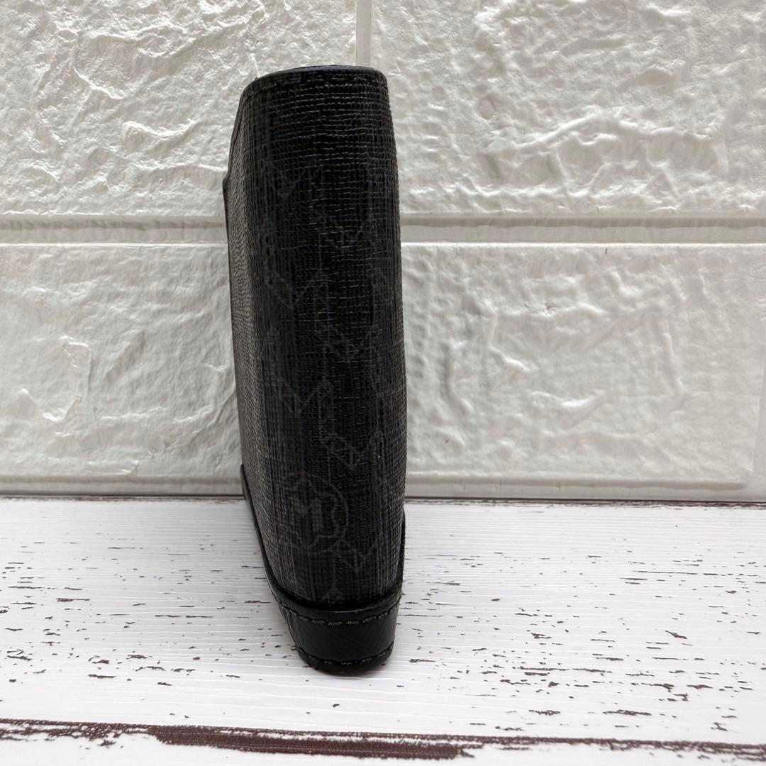 【新品・未使用】 モンブラン　折り財布　ケース　レザー　総柄