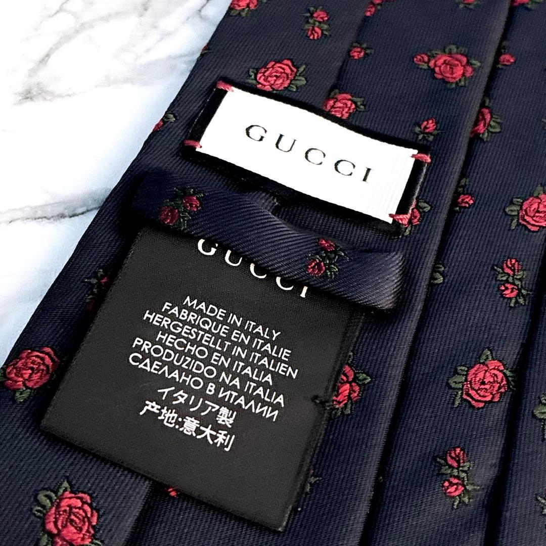 ✨未使用クラス✨GUCCI 現行　インターロッキング　GG柄 薔薇の花　ネクタイ