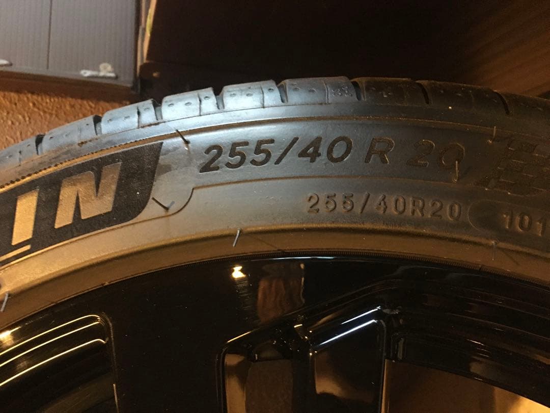 ★ 【送料込み】アウディ　純正　20インチホイール　＋　タイヤ　４本セット