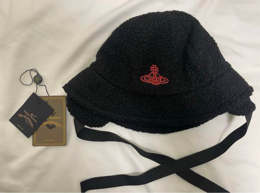 2023AW ヴィヴィアンウエストウッド　ボアバケットハット
