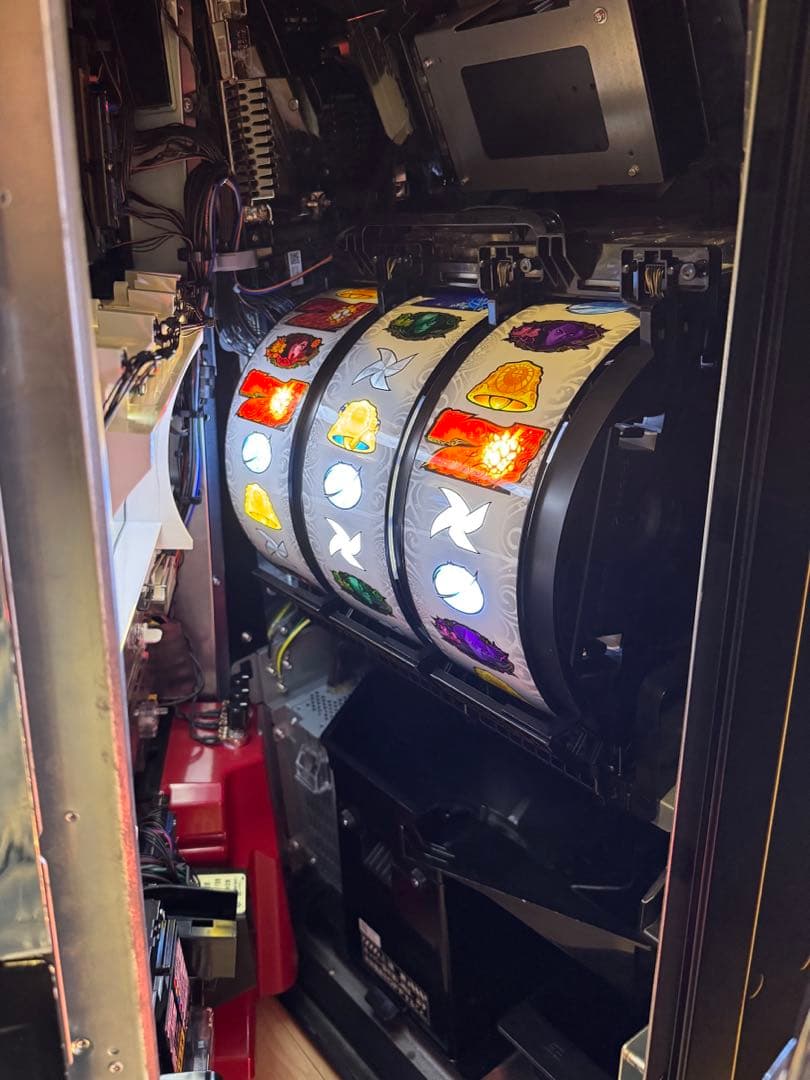 送料込み　パチスロ 実機　甲鉄城のカバネリ　美馬パネル　家庭用改造済み