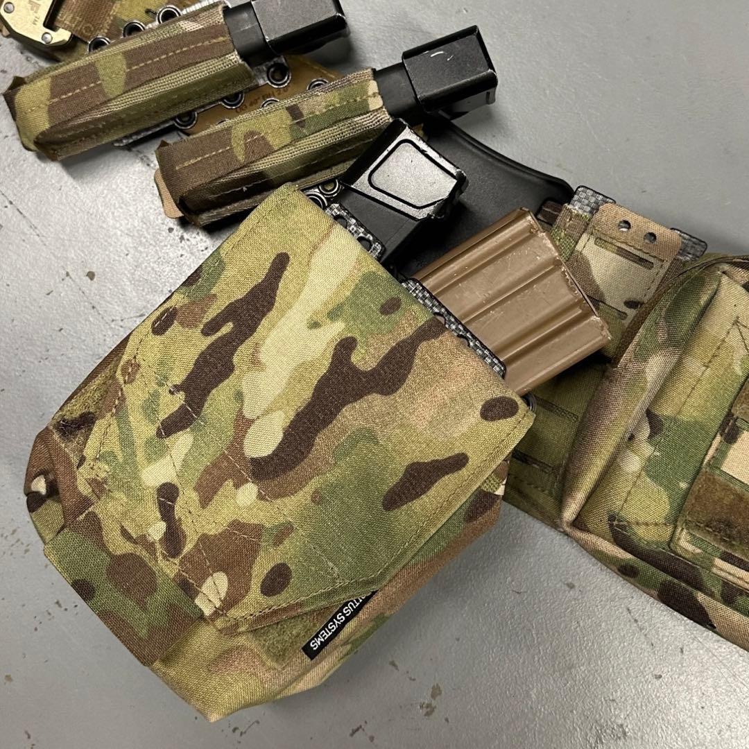 新品 アンオブタニウムギア SLEDS JSTA ピストル M4 マグインサート